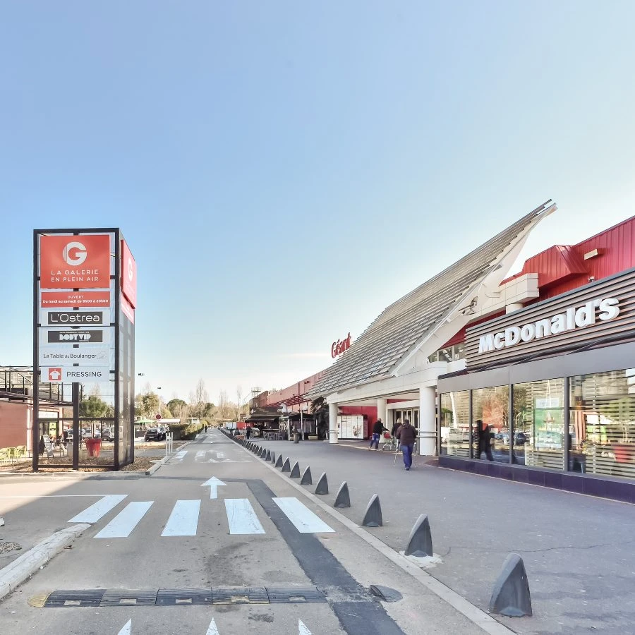 Centre commercial à MANDELIEU