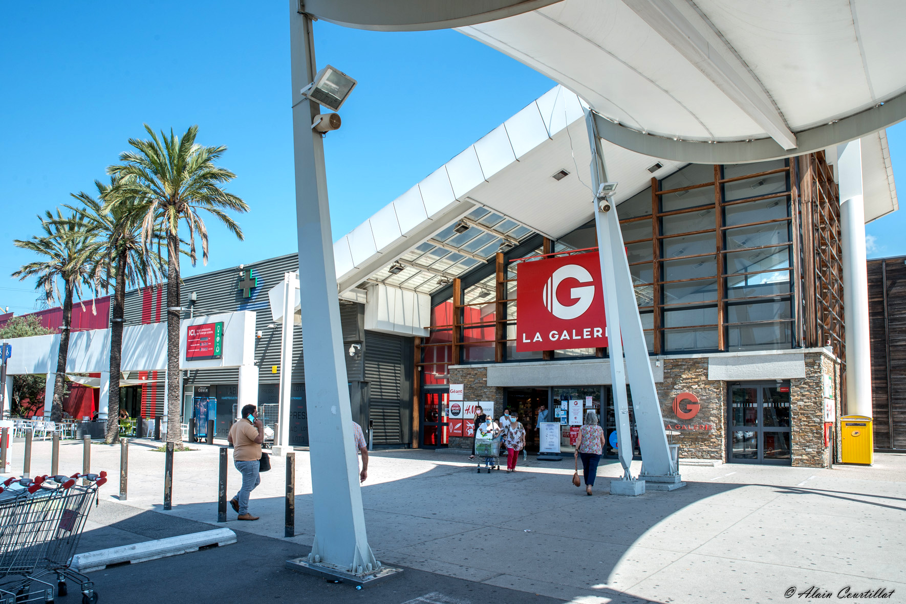 centre commercial à MARSEILLE