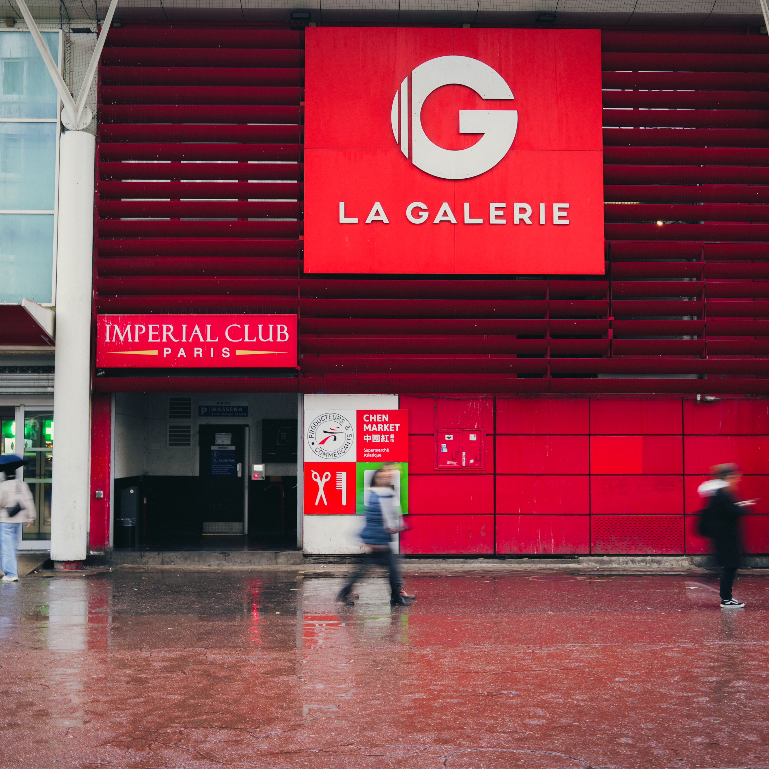 Centre commercial à PARIS