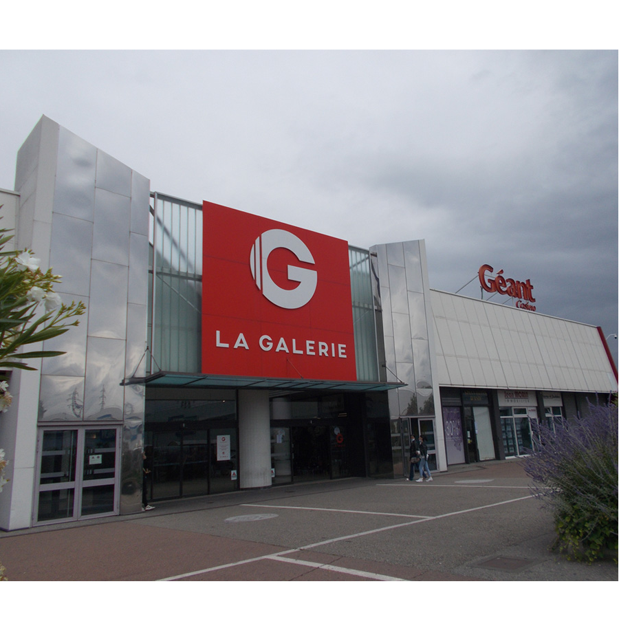 centre commercial à Valence